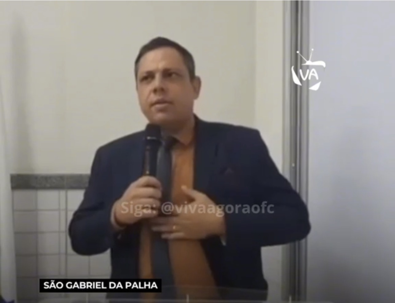 Espaço Político | Vereador Orian Pinheiro cobra Prefeitura sobre demora na entrega de equipamentos esportivos